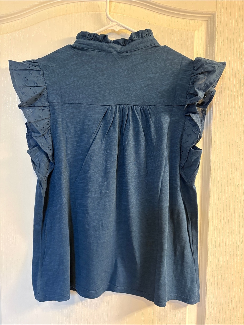 Blue Eyelet Ruffle Sleeve Top | Vintage America - Picture 11 of 13